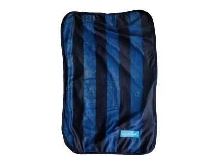 4201 Cooling Towel 1 WEB 302c71ea a7c3 4fe5 b469 92ca8b0f6e2f